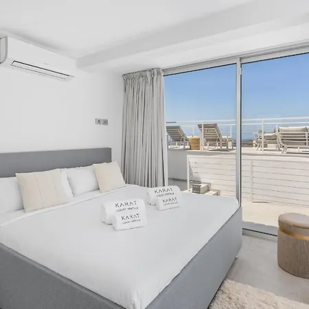Karat Punta Rasca Villa *