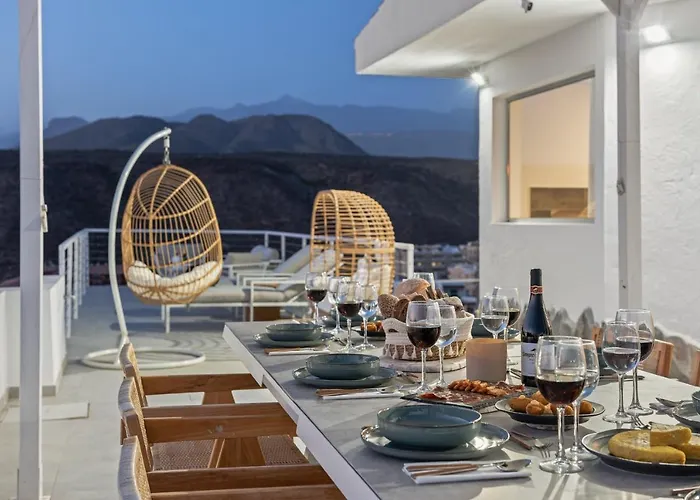 Karat Punta Rasca Villa *