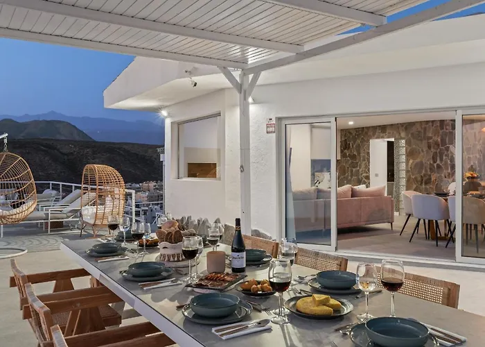 Karat Punta Rasca Villa