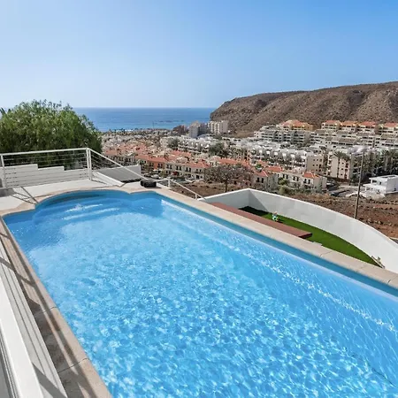 Karat Punta Rasca Villa